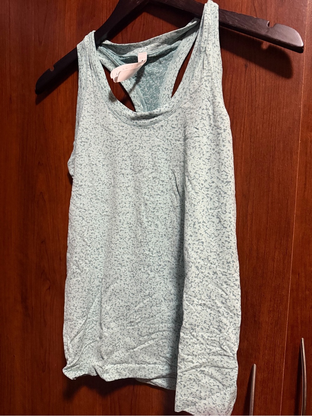 NWT Athleta Momentum Tank
